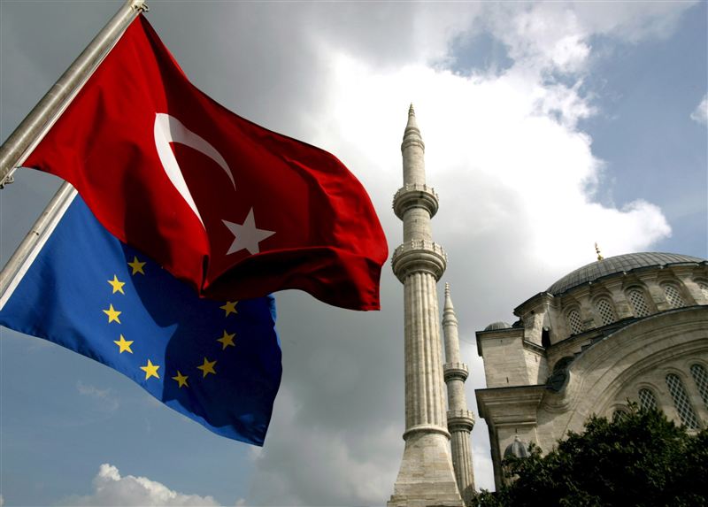 مواضع اخیر ترکیه و دورنمای عضویت آن در اتحادیه اروپا