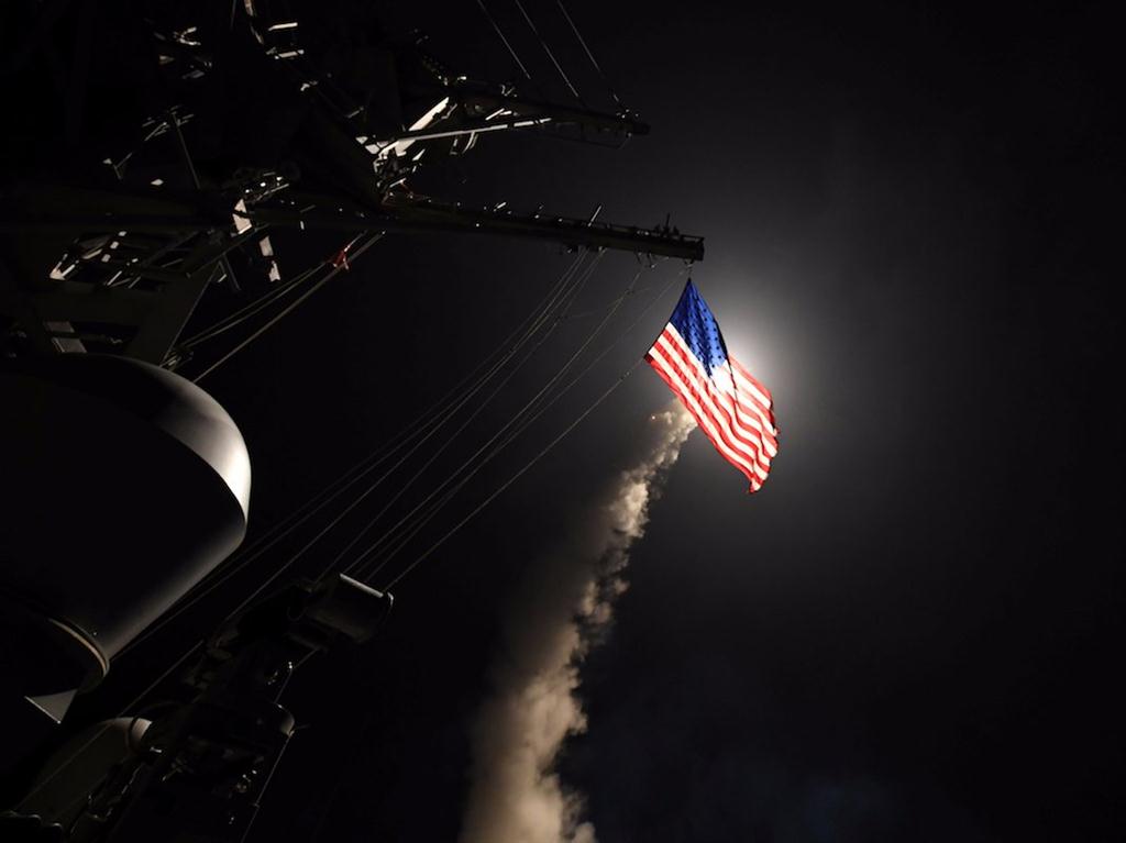 
حمله موشکی آمریکا به سوریه: علل و پیامدها