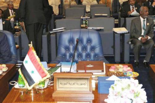 الأزمة اللبنانية تعيد سوريا الى الجامعة العربية   