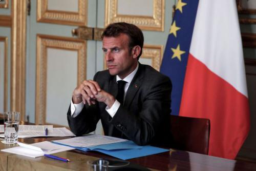 الرئيس الفرنسي ماكرون والحلول في لبنان