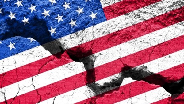 آیا قدرت جهانی آمریکا رو به افول است؟