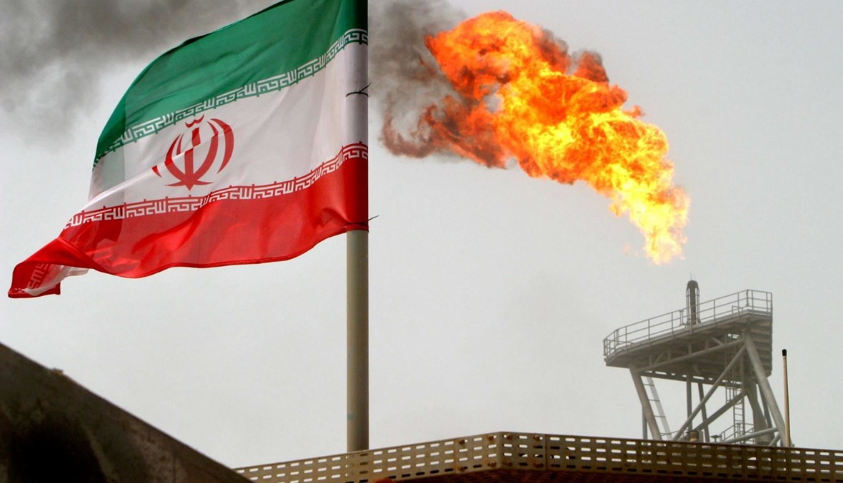 إيران… بين مطرقة التهديد وسندان المحادثات النووية