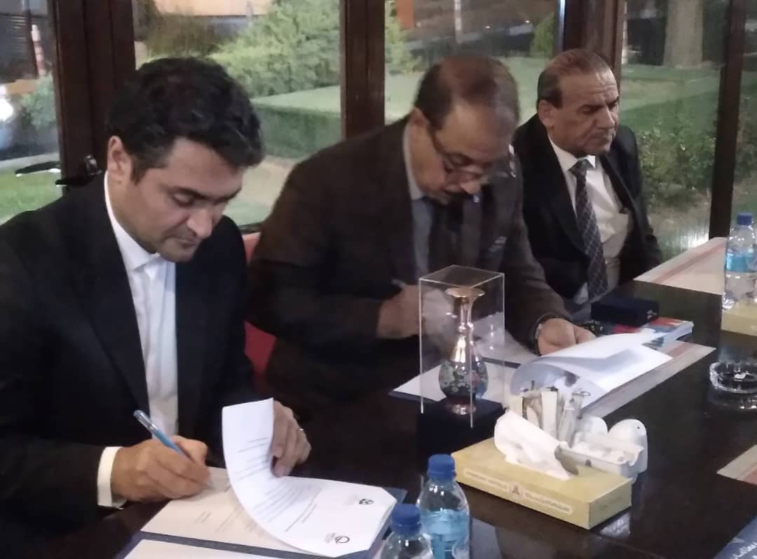 توقيع مذكرة تعاون بين معهد طهران للدراسات الدولية ومركز القمة للدراسات الاستراتيجية في بغداد